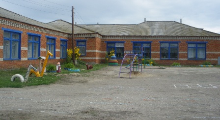 Село Первая Ханеневка.